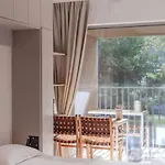 Luxury In Pinewood 3min Walk To Sea Appartement