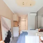 Luxury In Pinewood 3min Walk To Sea