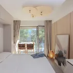 Luxury In Pinewood 3min Walk To Sea