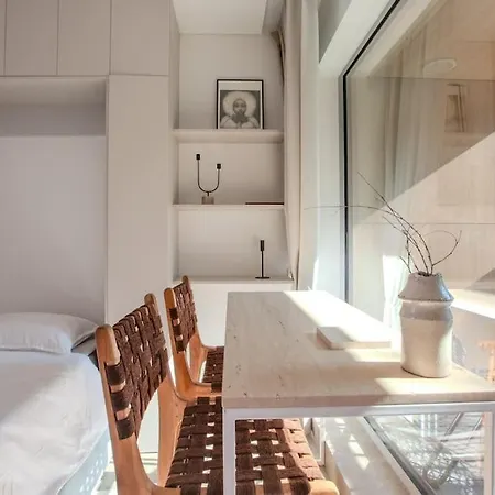 Luxury In Pinewood 3min Walk To Sea *