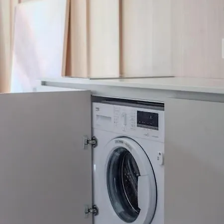 Apartment Luxury In Pinewood 3min Walk To Sea *