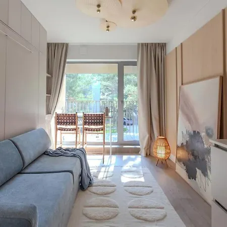 Luxury In Pinewood 3min Walk To Sea Apartment