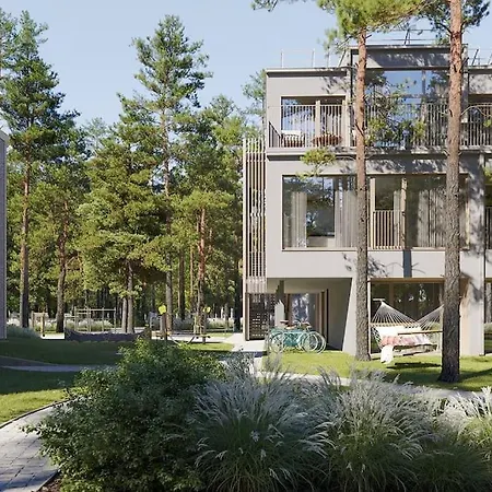 Luxury In Pinewood 3min Walk To Sea *