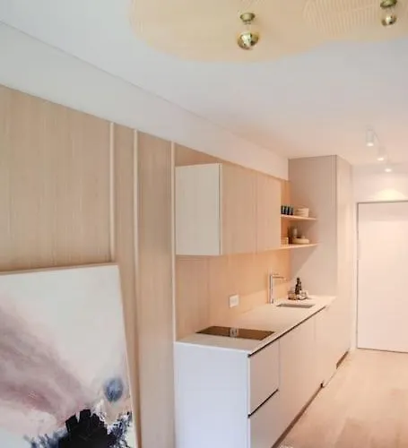 Luxury In Pinewood 3min Walk To Sea 아파트 팔랑가